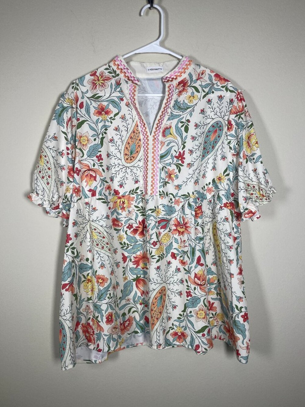 Cherry Betty Floral Embroidered Print Puff Sleeve Top Woman’s Size 2XL Boho!